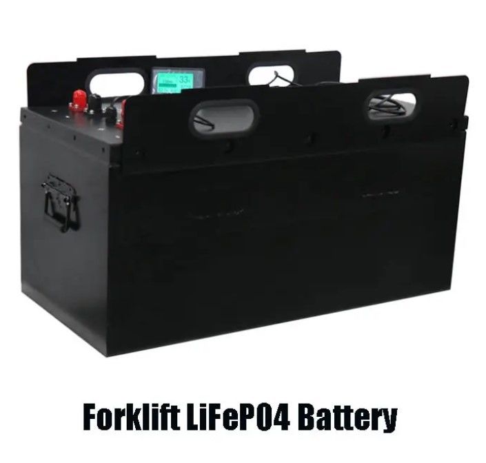 Batteria ad ioni di litio a ciclo profondo ad alta potenza 24V 48V 300Ah Batteria LiFePO4 per carrelli elevatori