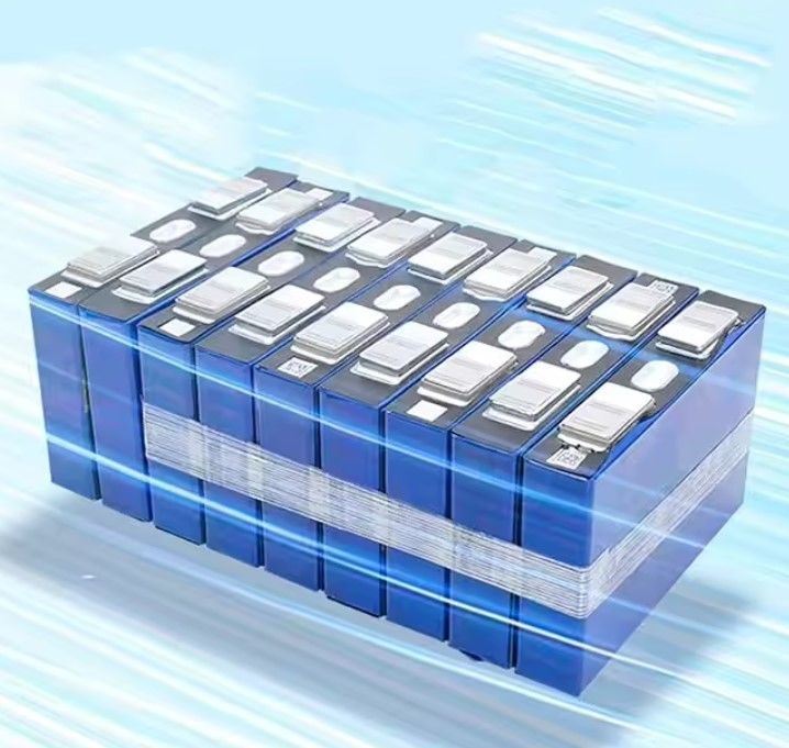 72 Volt Lifepo4 Battery Pack 72v 20ah 30ah 40ah 50ah 60ah Batteria agli ioni di litio per biciclette elettriche